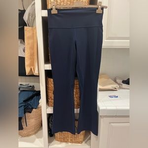 Women’s athletics leggings